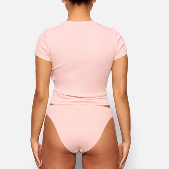 NWT Skims Logo Pointelle T-Shirt - Picture 5 of 8